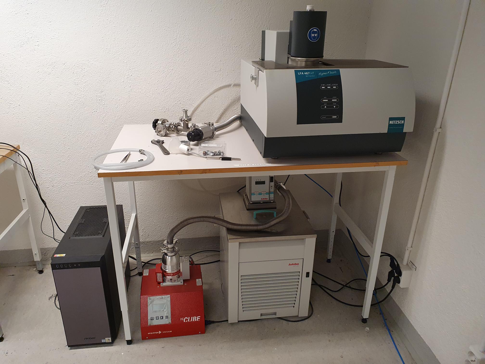 Laser flash analyzer. photo.